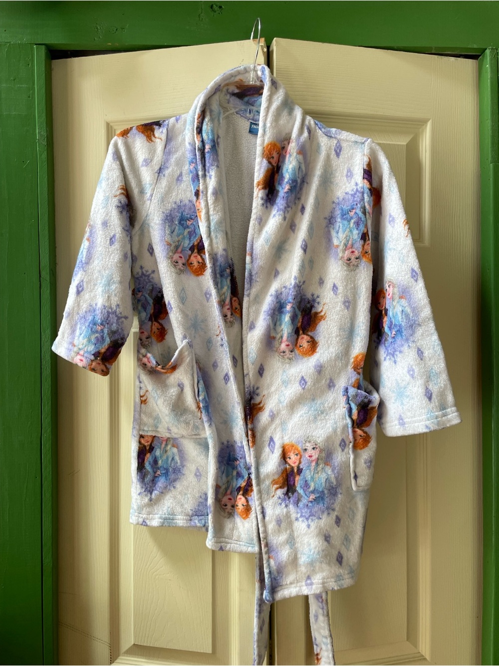 Girls' Frozen Plush Robe with Anna & Elsa - White & Lavender